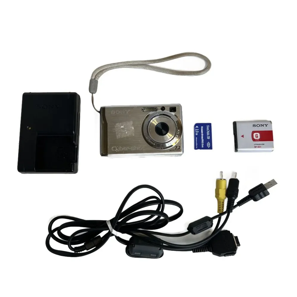 Sony Cyber-shot DSC-W80 7.2MP Digital Camera Silver Carl Zeiss Lens W/ Charger